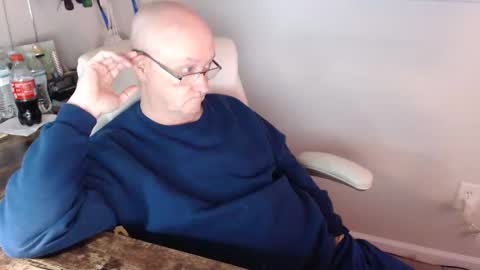 Snapshot of millenium0129 chatting on 02-03-25, 01:30 millenium0129 online show from 02-03-25, 01:30