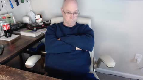 Snapshot of millenium0129 chatting on 02-18-25, 11:41 millenium0129 online show from 02-18-25, 11:41