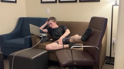 Snapshot of millerjdm chatting on 12-13-24, 02:43 SlimnHungOH online show from 12-13-24, 02:43