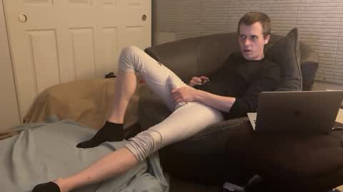 Snapshot of millerjdm chatting on 12-21-24, 08:07 SlimnHungOH online show from 12-21-24, 08:07