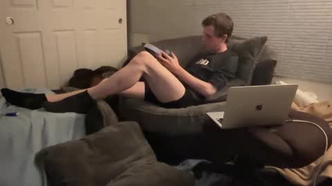 Snapshot of millerjdm chatting on 12-25-24, 06:31 SlimnHungOH online show from 12-25-24, 06:31