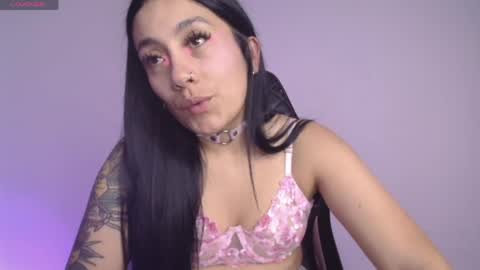 Millie Bobby online show from 04-17-26, 06:55