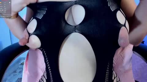 Millie online show from 02-11-25, 05:18