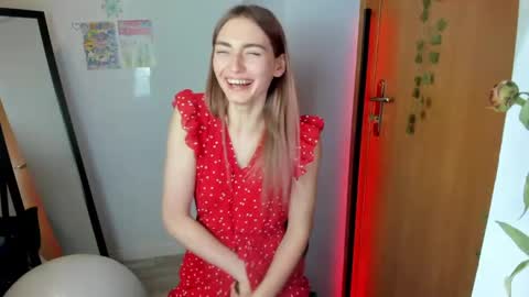 millie_lacroix online show from 06-02-26, 06:54