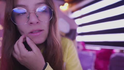 MILLY online show from 12-24-24, 02:33