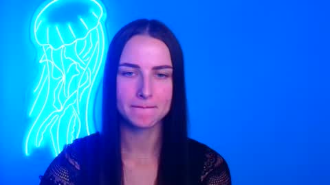 Milly online show from 09-15-25, 11:21