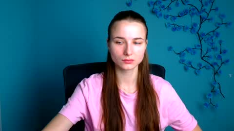 Snapshot of milly_liss chatting on 06-18-26, 05:41 Milly online show from 06-18-26, 05:41