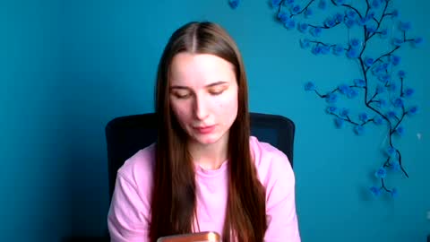Snapshot of milly_liss chatting on 06-19-26, 06:40 Milly online show from 06-19-26, 06:40