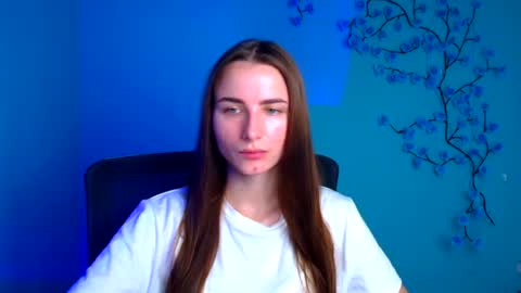 Snapshot of milly_liss chatting on 06-30-26, 05:41 Milly online show from 06-30-26, 05:41
