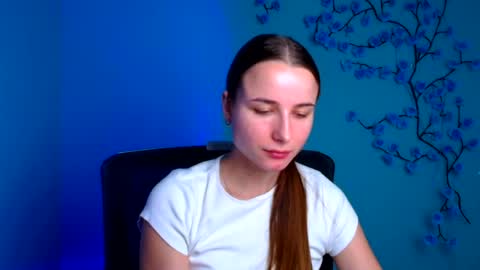 Snapshot of milly_liss chatting on 07-07-26, 05:54 Milly online show from 07-07-26, 05:54