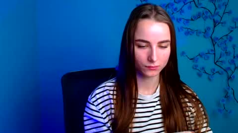 Snapshot of milly_liss chatting on 07-13-26, 05:43 Milly online show from 07-13-26, 05:43