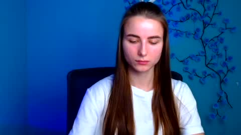 Snapshot of milly_liss chatting on 07-15-26, 06:07 Milly online show from 07-15-26, 06:07