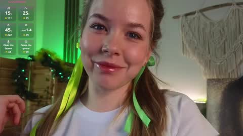 Milly    online show from 12-30-24, 07:15