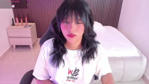 millyevans1 online show from 04-25-26, 03:20
