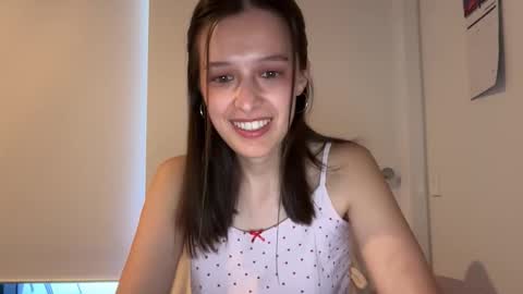 Milly online show from 09-15-25, 03:06