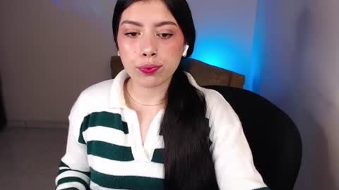 Emily  online show from 06-24-26, 09:58
