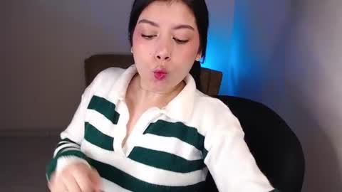 Emily  online show from 07-07-26, 06:47