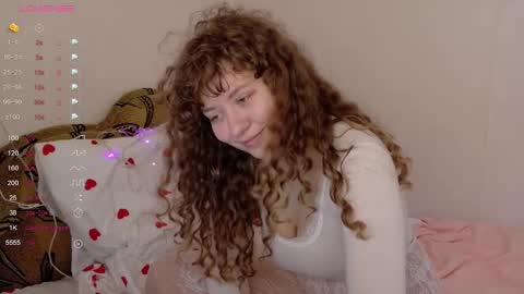 Snapshot of milounee chatting on 02-16-26, 09:05 milounee online show from 02-16-26, 09:05