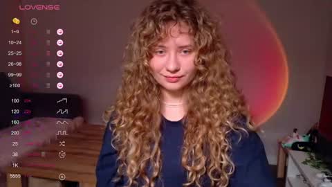 milounee online show from 06-19-26, 04:33