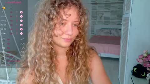 milounee online show from 08-01-26, 08:13