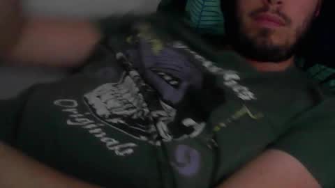 Snapshot of milowww1601 chatting on 01-25-25, 02:47 milowww1601 online show from 01-25-25, 02:47