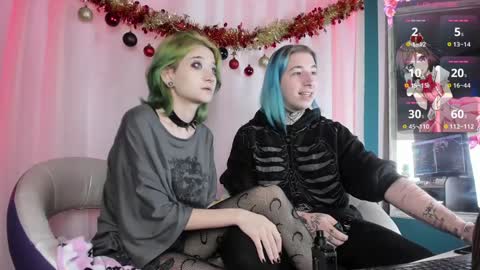 milten_trish online show from 12-23-24, 07:52