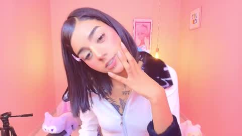 milu_carbajal_x online show from 02-10-26, 03:21