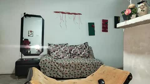 Milu online show from 02-20-26, 03:12