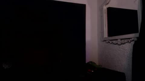 Milu Wallace  online show from 01-17-26, 07:39