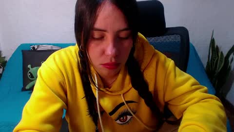 Milu Wallace  online show from 03-27-26, 01:22