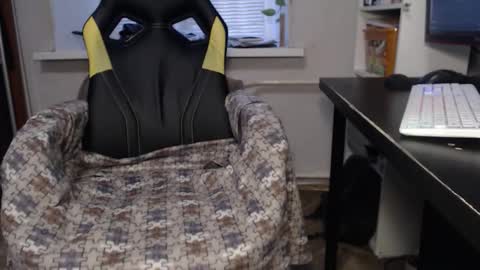 Noah online show from 09-17-25, 04:47