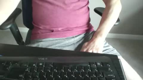 milwaukeebadger24 online show from 11-01-25, 04:09