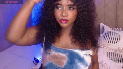 Snapshot of mimi_gil chatting on 11-07-25, 05:51 Mimi online show from 11-07-25, 05:51