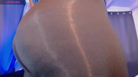 Mimi online show from 02-07-26, 01:04