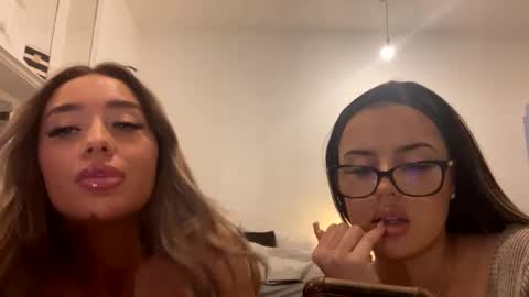 Snapshot of mimi_monroe1 chatting on 02-28-25, 10:17 Mimi Monroe online show from 02-28-25, 10:17