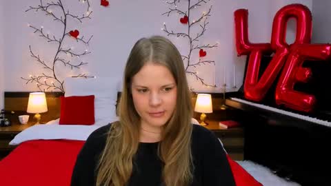 Kelly online show from 02-25-25, 09:20