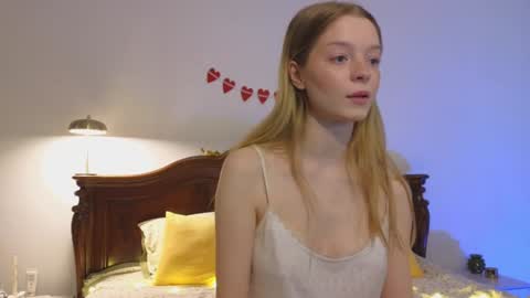 Snapshot of mimichelle chatting on 12-06-24, 02:24 mimichelle online show from 12-06-24, 02:24