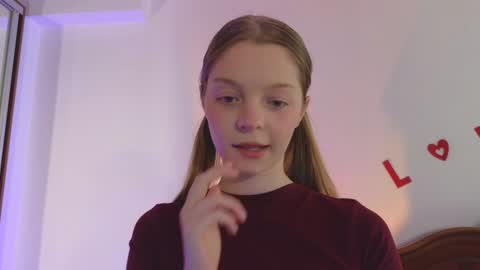 Snapshot of mimichelle chatting on 01-07-25, 05:22 mimichelle online show from 01-07-25, 05:22