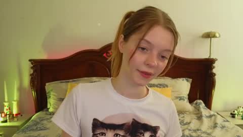 Snapshot of mimichelle chatting on 03-02-25, 06:37 mimichelle online show from 03-02-25, 06:37