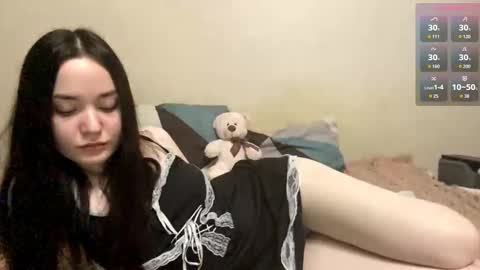 Snapshot of mimipurr chatting on 11-21-25, 02:54 mimipurr online show from 11-21-25, 02:54