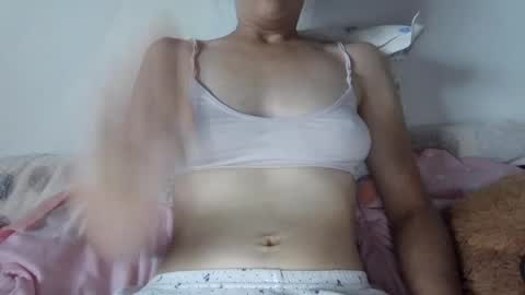 Snapshot of mimy31 chatting on 06-30-26, 05:08 mimy31 online show from 06-30-26, 05:08