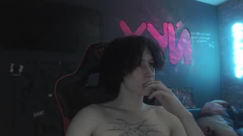 Snapshot of min1pekka chatting on 09-18-25, 01:18 Max online show from 09-18-25, 01:18