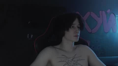 Snapshot of min1pekka chatting on 10-07-25, 01:36 Max online show from 10-07-25, 01:36