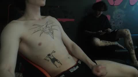 Snapshot of min1pekka chatting on 11-02-25, 05:48 Max online show from 11-02-25, 05:48