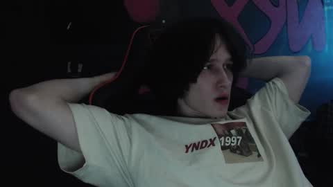 Max online show from 02-04-26, 06:47