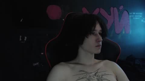 Max online show from 02-07-26, 12:42