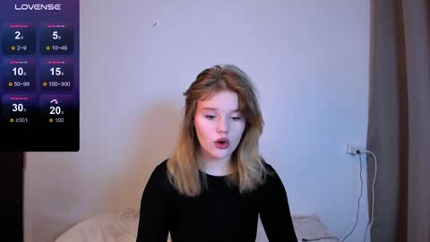 hi Im Mina  online show from 01-07-25, 01:28