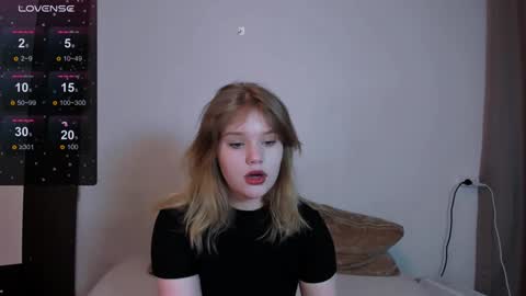 hi Im Mina  online show from 02-03-25, 02:03