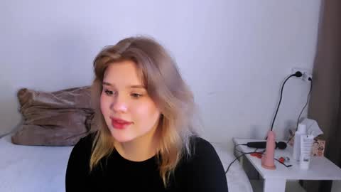 hi Im Mina  online show from 02-07-25, 04:16