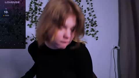 hi Im Mina  online show from 02-19-25, 12:33